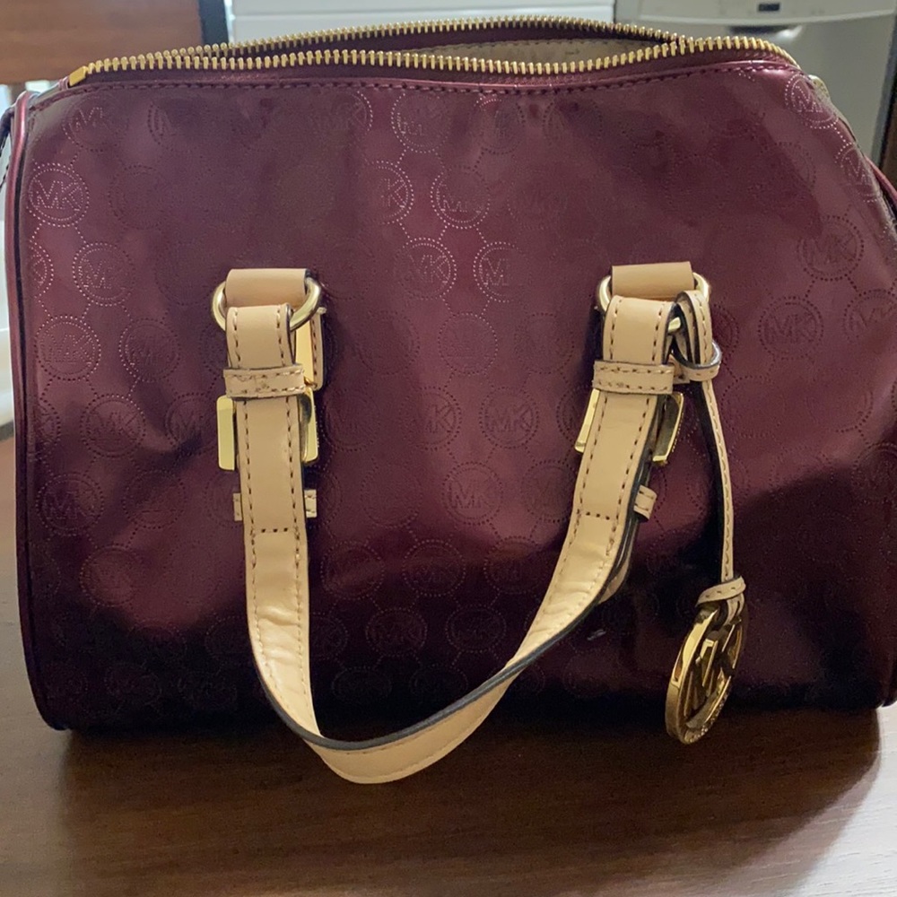 Michael Kors hand bag